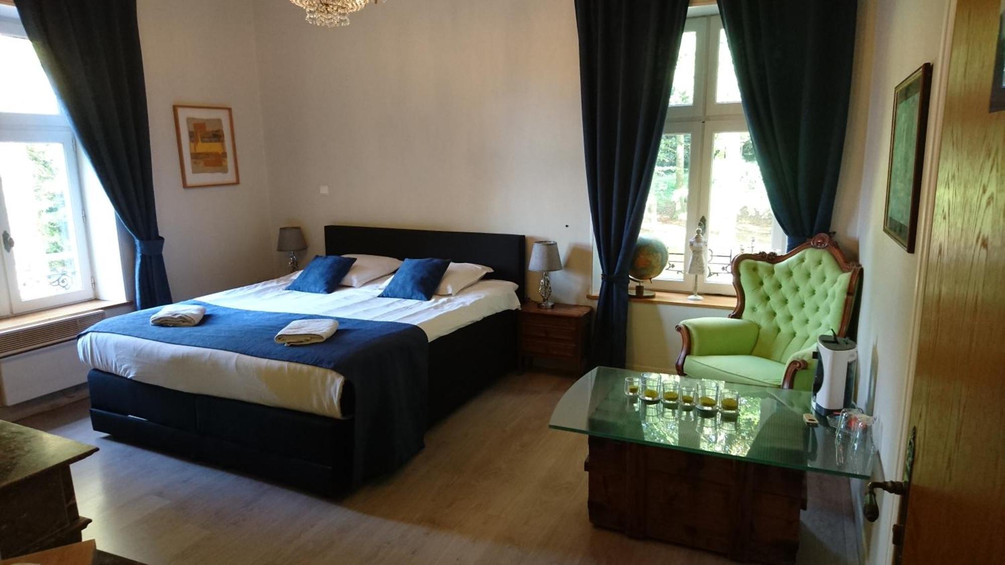 Chateau De L Aviette - Rancennes 3* Givet