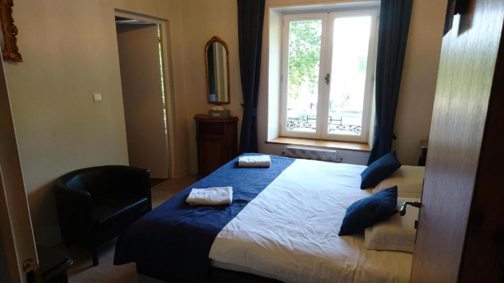 Chateau De L Aviette - Rancennes 3*